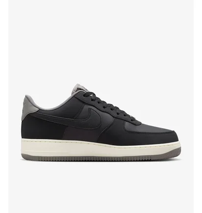 Кроссовки мужские Nike Air Force 1 07 Lv8 Winterized Black FZ5225-001