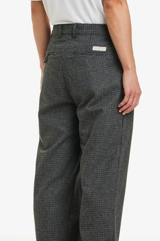 Штаны унисекс Fucking Awesome Baggy Pleated Black PN20127