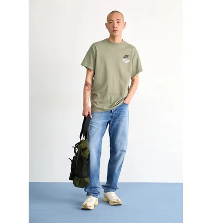 Футболка мужская Nike Sportswear Athletic Olive IM1436-320