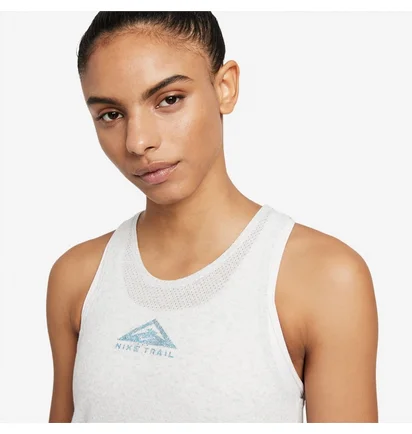 Майка женская Nike City Sleek Trail Tank White CZ9553-078