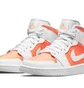 Кроссовки женские Air Jordan 1 Mid Se Wmns White/Orange CZ0774-800