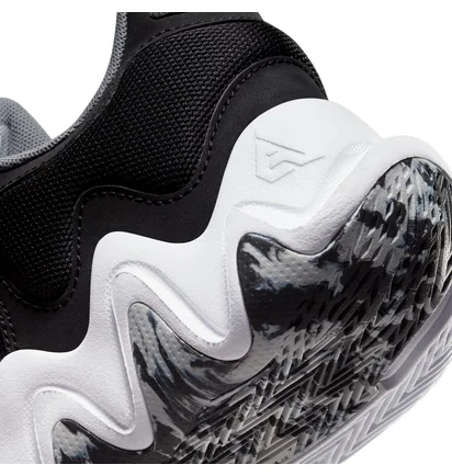 Кроссовки унисекс Nike Giannis Immortality 2 Black Dm0825-001