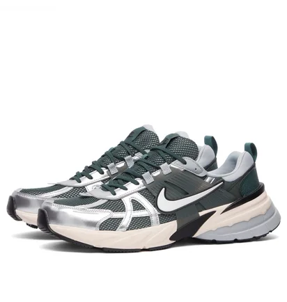 Кроссовки мужские Nike V2K Run Sneaker Metallic/Green HJ4497-300