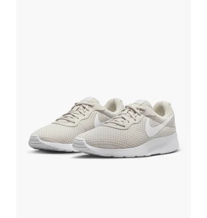 Кросівки жіночі Nike Tanjun Shoes Beige DJ6257-106