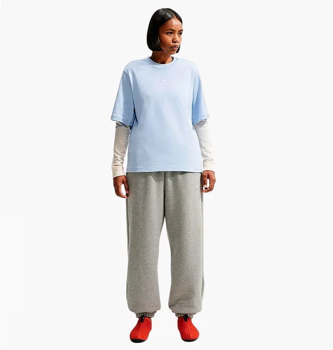 Футболка женская Nike Club Light Blue IX2125-407