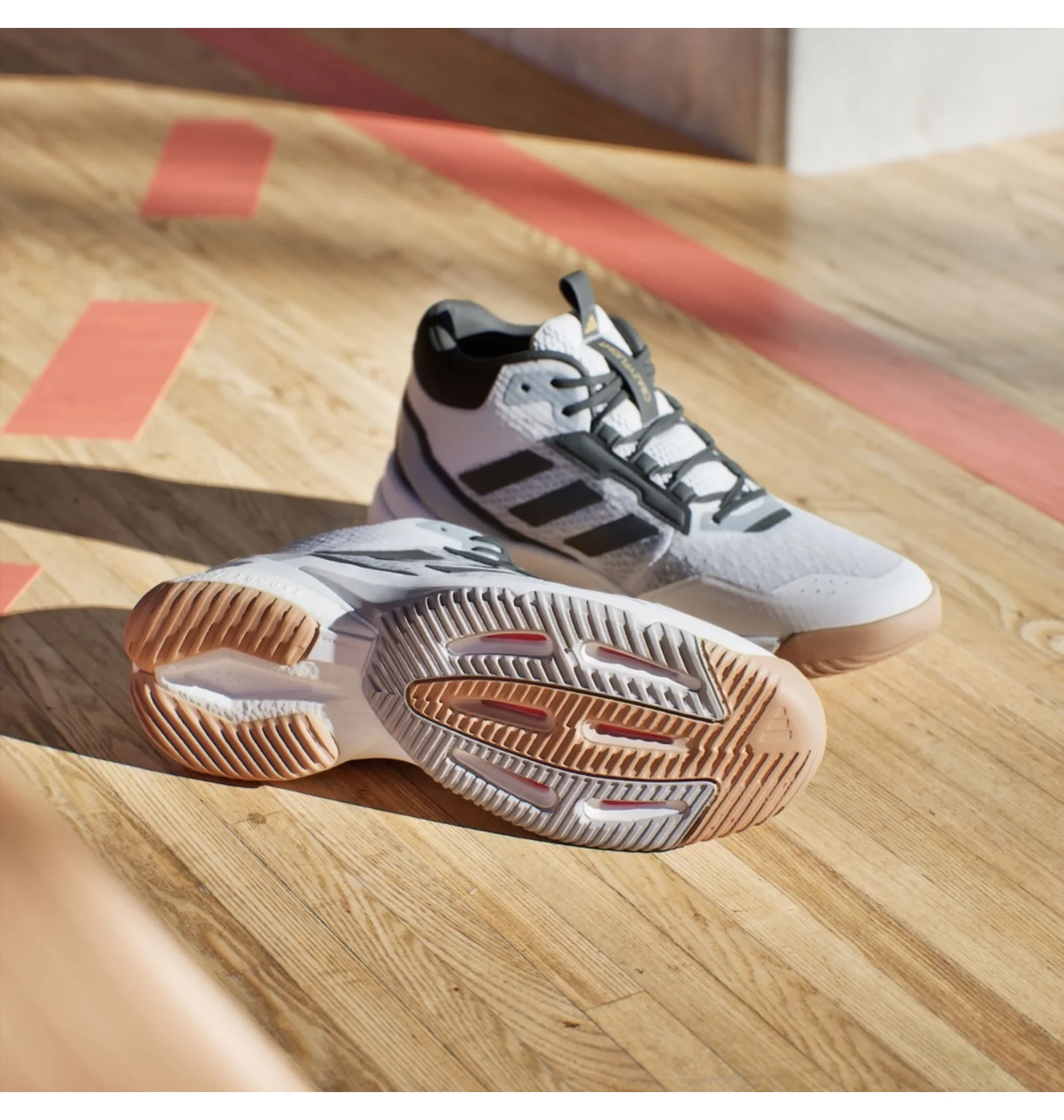 ᐉ Кросівки унісекс Adidas Crazyflight 5 Mid Indoor Grey IH7720