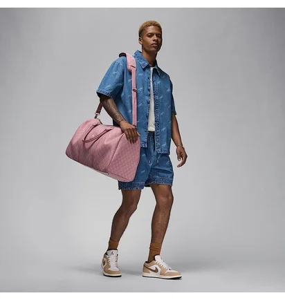Сумка унисекс Air Jordan Monogram Duffle Bag (40L) Pink LM0759-AF4