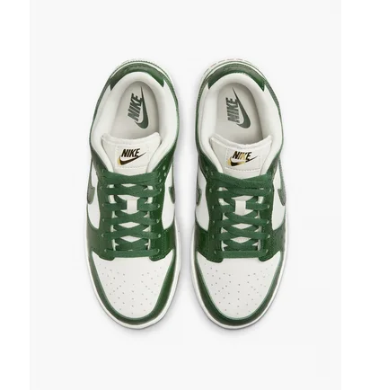 Кросівки жіночі Nike Dunk Low Lx Shoes White/Green FJ2260-002