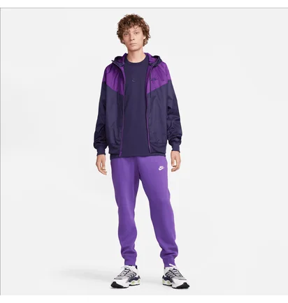 Футболка чоловіча Nike Sportswear Premium Essentials Violet DO7392-555