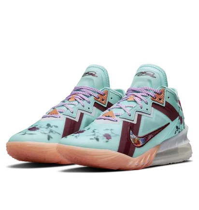 Кроссовки унисекс Nike Lebron Xviii Low Floral Multi CV7562-400