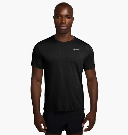 Футболка чоловіча Nike Miler Breathe T-Shirt Black HJ4181-010