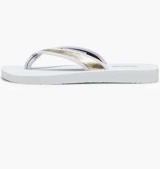Тапочки женские Puma Sandy Flip White/Metallic 395426-01
