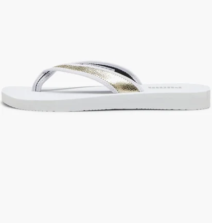 Тапочки женские Puma Sandy Flip White/Metallic 395426-01