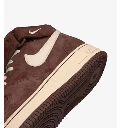 Кросівки чоловічі Nike Air Force 1 Mid Qs Brown Dm0107-200