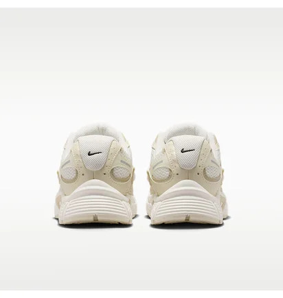 Кросівки унісекс Nike V5 Rnr Se Beige IO0464-101