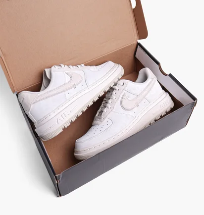 Кросівки чоловічі Nike Air Force 1 Low Luxe Summit DD9605-100