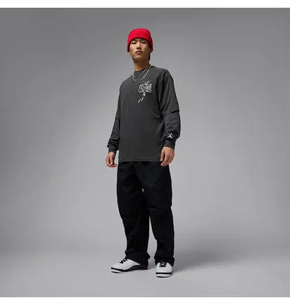 Футболка чоловіча Nike Brk Svv Ovsz Gfx Ss Crew Black IB3297-045
