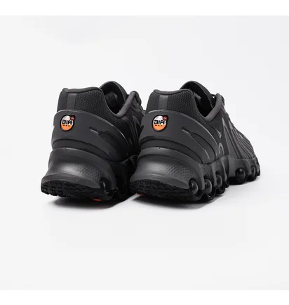 Кросівки чоловічі Nike Dn 8 Black FQ7860-004