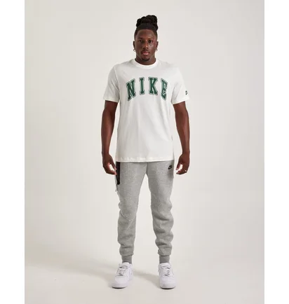 Футболка мужская Nike Club Tee White FZ7987-133