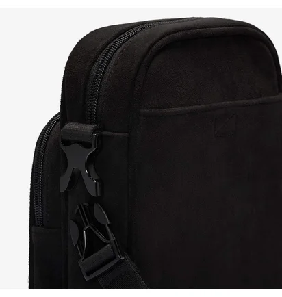 Сумка унисекс Air Jordan Air Festival Bag (1.5L) Black MA0922-KK2