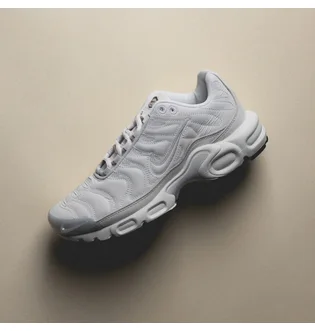 Кроссовки женские Nike Air Max Plus White FZ4342-001