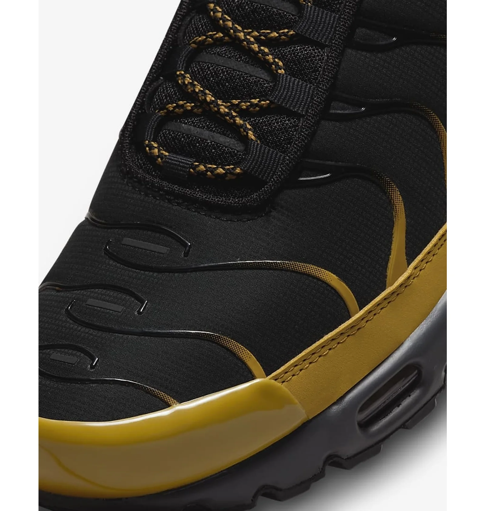 ᐉ Кроссовки мужские Nike Air Max Plus Black/Yellow FB9722-700
