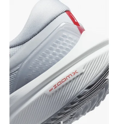 Кросівки жіночі Nike Vomero 16 Grey Da7698-005