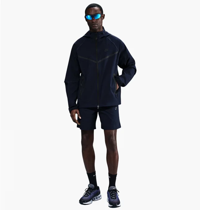 Куртка мужская Nike Tech MenS Woven Jacket Blue HM7151-451