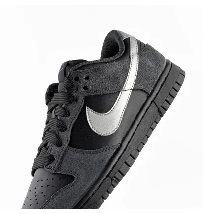 Кроссовки женские Nike Dunk Low Black/Grey II7636-001