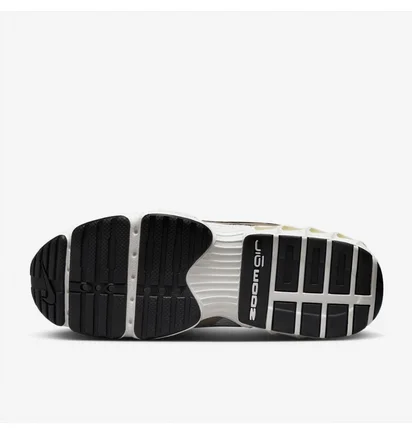 Кросівки жіночі Nike Sportswear Air Zoom Fire White FN3483-100
