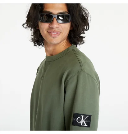 Свитшот мужской Calvin Klein Jeans Badge Crew Neck Green J30J323426-LLP