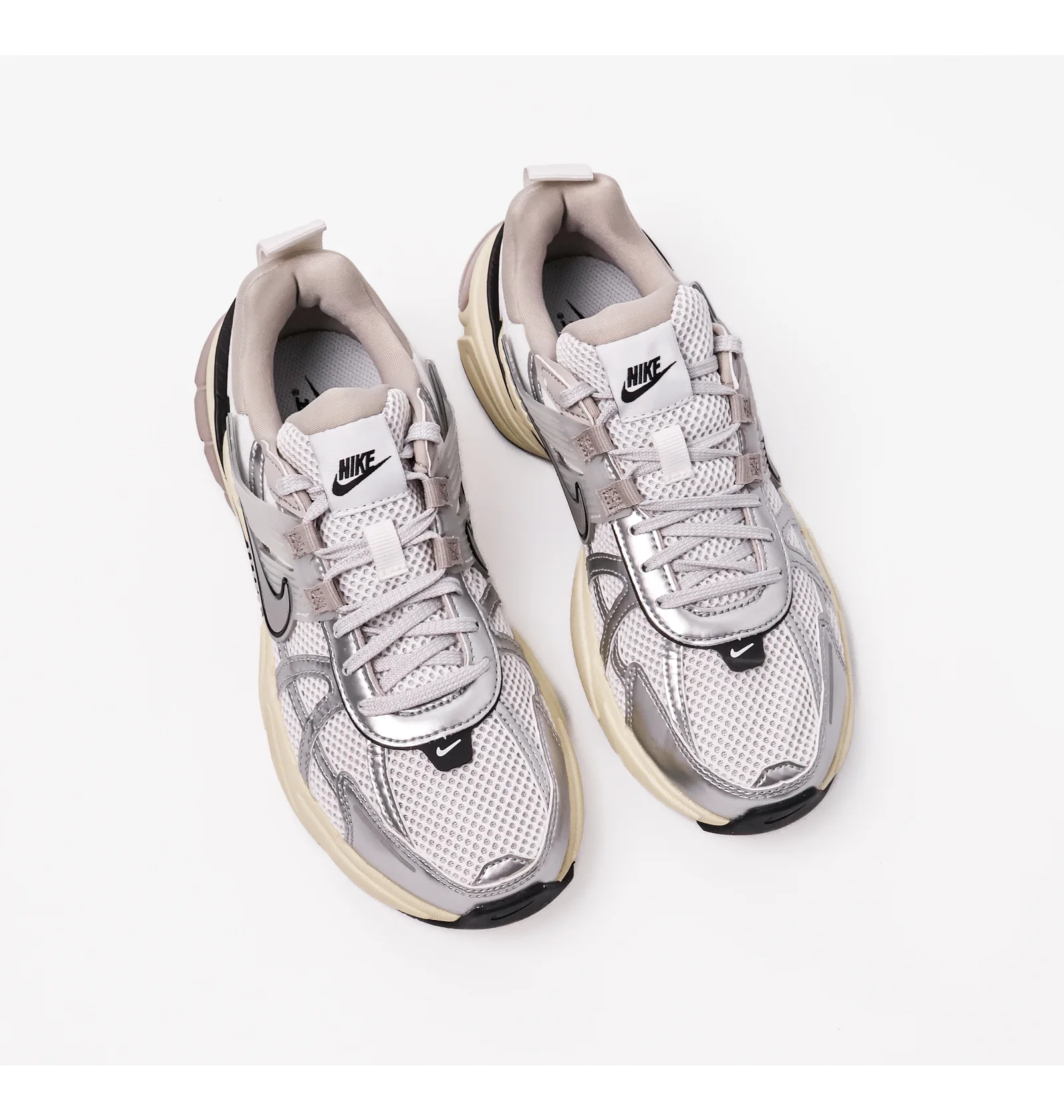 ᐉ Кросівки жіночі Nike Runtekk Grey FD0736-100 - придбати в