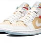 Кроссовки женские Air Jordan Wmns 1 Mid Se White/Beige CZ0774-200