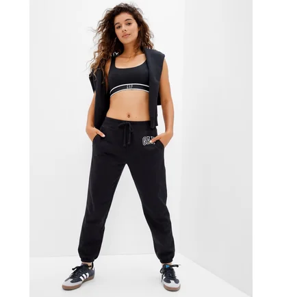 Штаны женские GAP Regular Fit Black 463492-04
