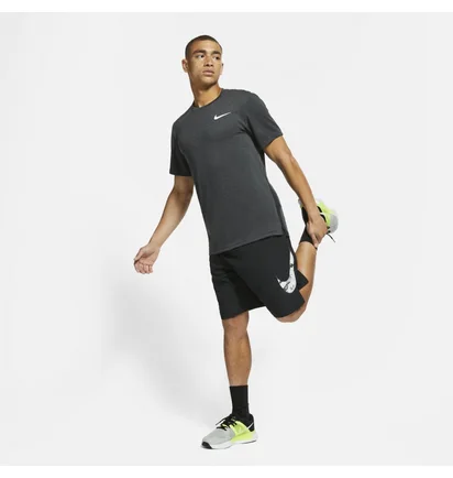 Футболка мужская Nike Pro Grey DC5218-010