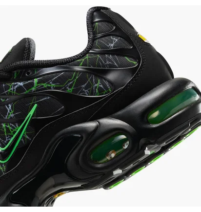 Кроссовки мужские Nike Air Max Plus Black IB3075-001