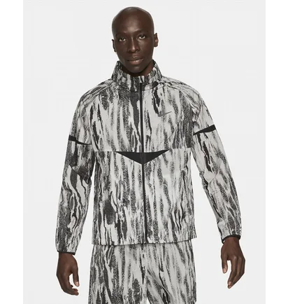 Вітровка чоловіча Nike Windrunner Wild Run White/Grey DA1161-077
