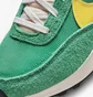 Кроссовки женские Nike Waffle Debut Vintage Shoes Green DX2931-300