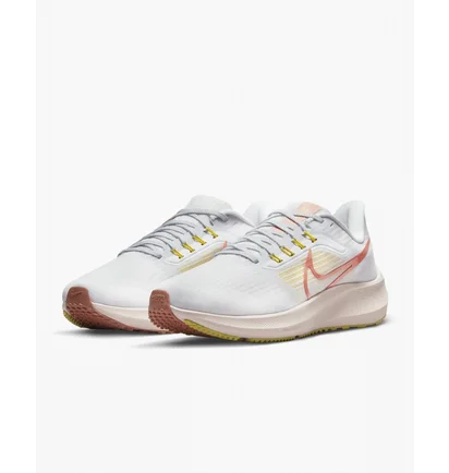 Кросівки жіночі Nike Air Zoom Pegasus 39 White/Peach Dh4072-501