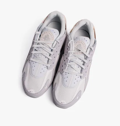 Кроссовки мужские Nike Air Huarache Runner Casual Shoes Beige DZ3306-100