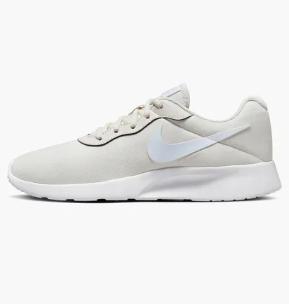 Кроссовки женские Nike (Wmns) Tanjun Grey/White DR5697-001
