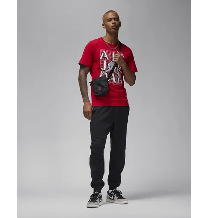 Футболка мужская Air Jordan T-Shirt Brand Red FN5978-687