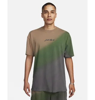 Футболка чоловіча Nike Sportswear Max90 T-Shirt Multi FQ6147-256