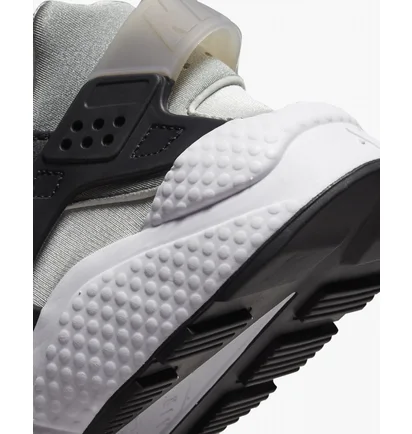 Кросівки чоловічі Nike Air Huarache Black Dd1068-006