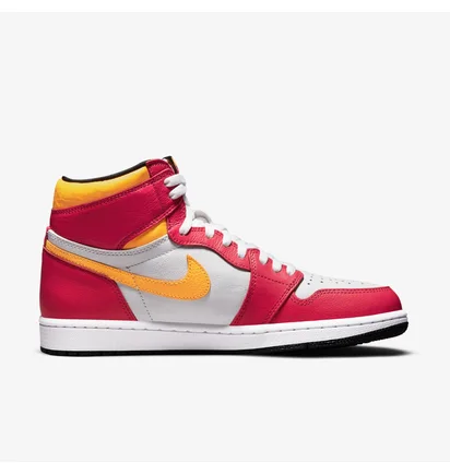 Кроссовки мужские Air Jordan 1 Retro High OG Red/White 555088-603