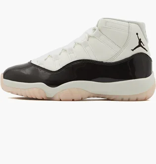 Кроссовки женские Air Jordan Air 11 Retro White/Black AR0715-101