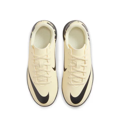 Сороконіжки дитячі Nike Jr Vapor 15 Club Tf Beige DJ5956-700