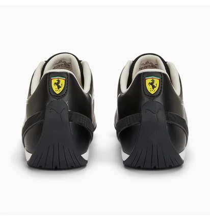 Кроссовки унисекс Puma Scuderia Ferrari Carbon Cat Black 307546-01