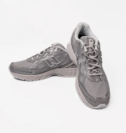 Кроссовки унисекс New Balance Trainers Grey U1906WFE