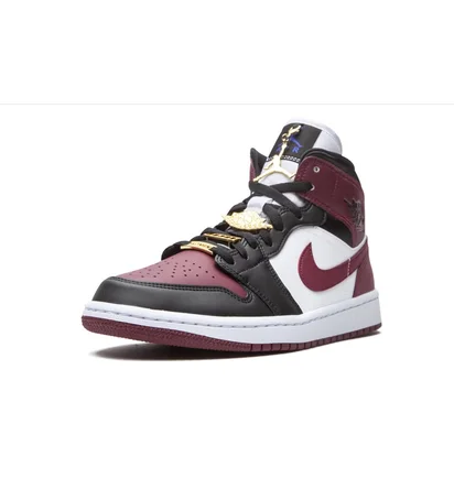 Кросівки жіночі Air Jordan Wmns 1 Mid Se Black/Bordo CZ4385-016